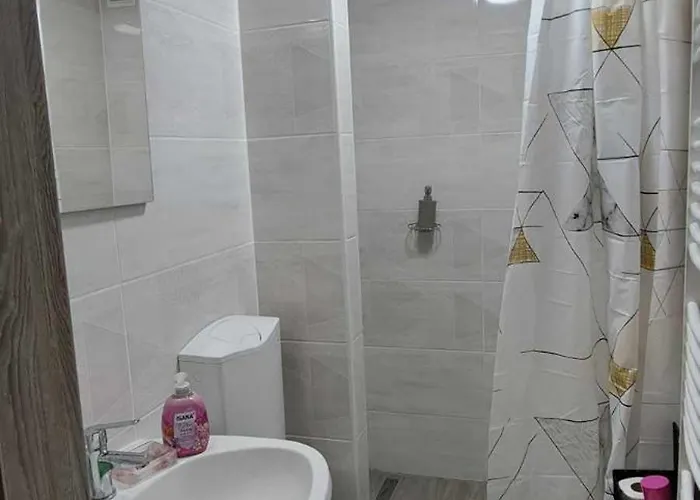 Pompar Magnolia شقة سيغيد