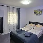 Apartment Pompar Magnolia *