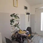 Pompar Magnolia Apartment Szeged