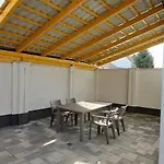 Pompár Magnólia *