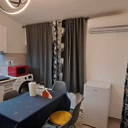 Apartment Pompar Magnolia *
