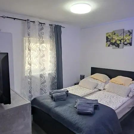 Apartment Pompar Magnolia *