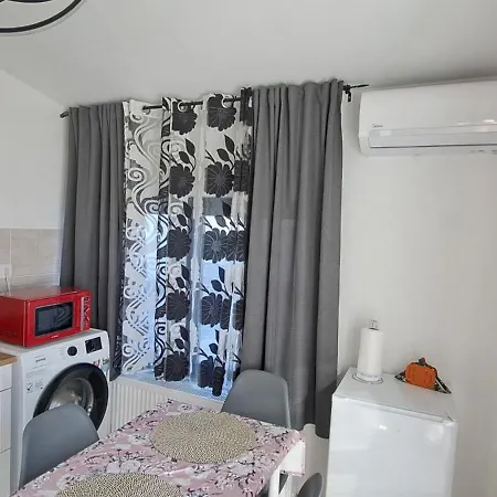 Apartment Pompar Magnolia *